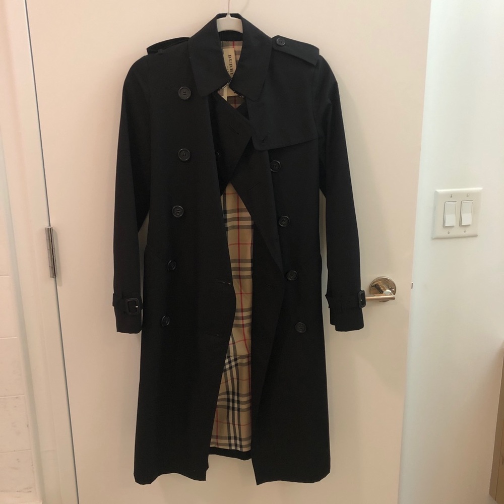 Burberry Ivybridge long trench coat black size 4